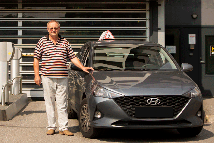 Автошкола СМОЛЬНЫЙ на Ильюшина, 14