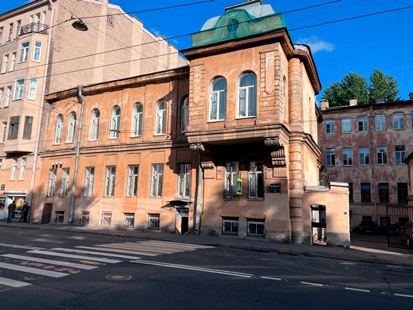 Автошкола СМОЛЬНЫЙ на Мытненской д.13