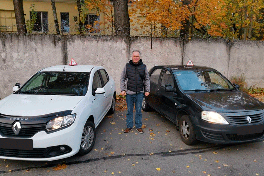 Автошкола СМОЛЬНЫЙ на Мытнинской д.13